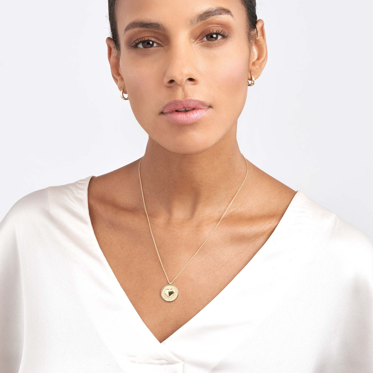 14k Gold Heart Medallion Necklace